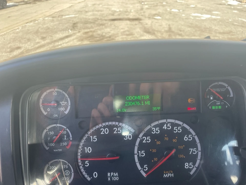 2018 Freightliner - Image 7 of 8