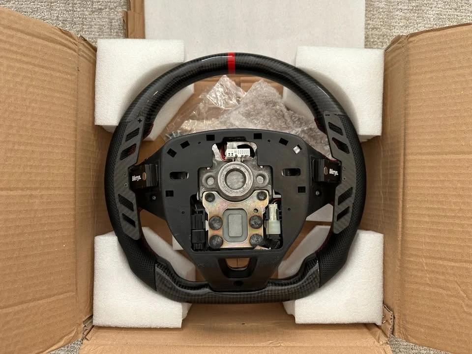 2018 Parts & Memorabilia Seats & Interior - Image 4 of 4