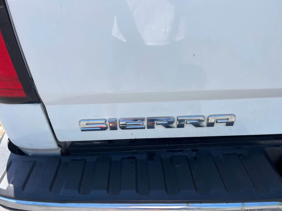 2018 GMC Sierra 4th Gen - Image 6 of 15