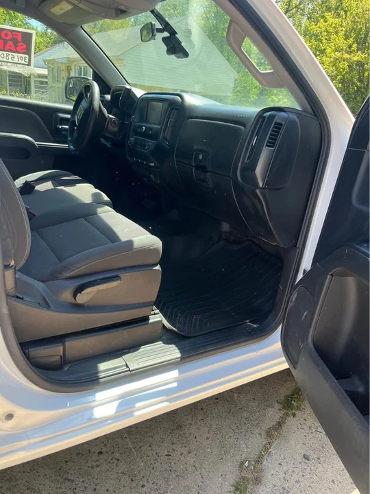 2018 GMC Sierra 4th Gen - Image 4 of 15