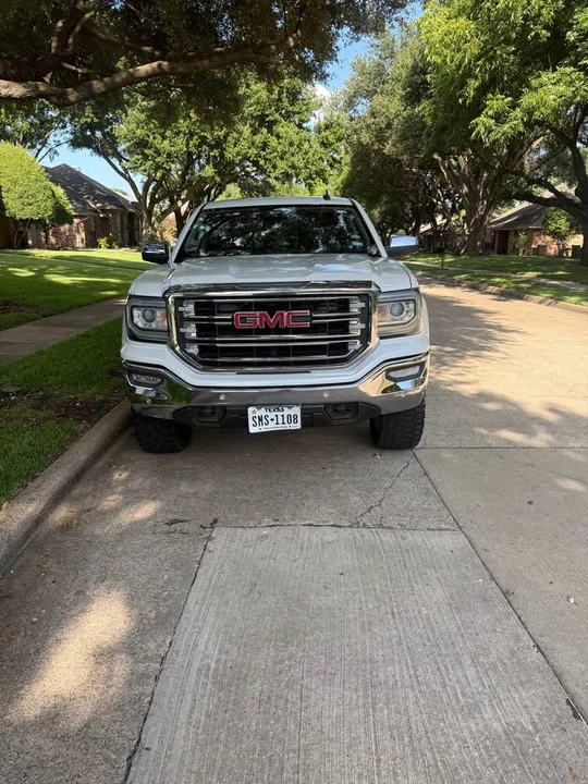 2018 GMC Sierra 4th Gen - Image 2 of 9