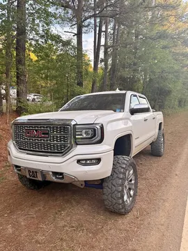 2018 GMC Sierra 1500 Denali Regular Cab Short Bed