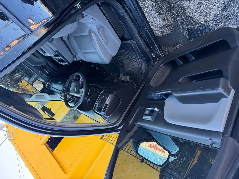2018 GMC Sierra 4th Gen - Image 7 of 11