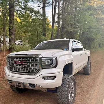 2018 GMC Sierra 1500 Denali Regular Cab Short Bed