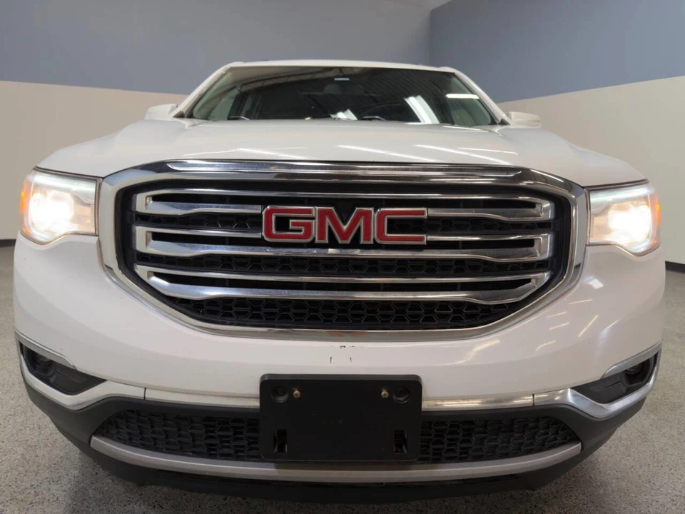 2018 GMC Acadia - Image 10 of 31