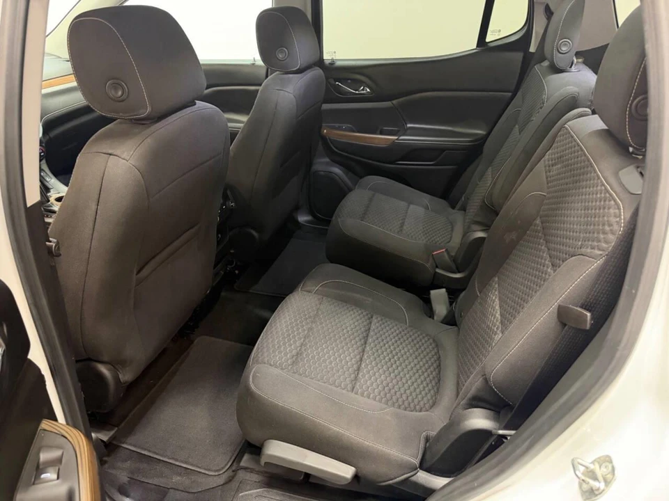 2018 GMC Acadia - Image 26 of 31