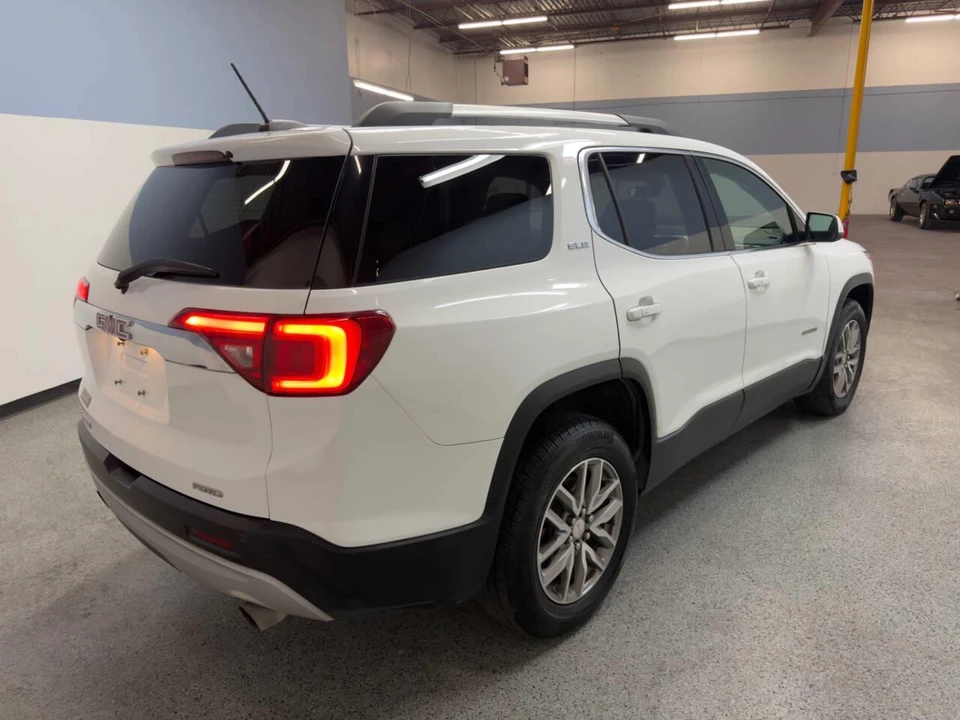 2018 GMC Acadia - Image 6 of 31