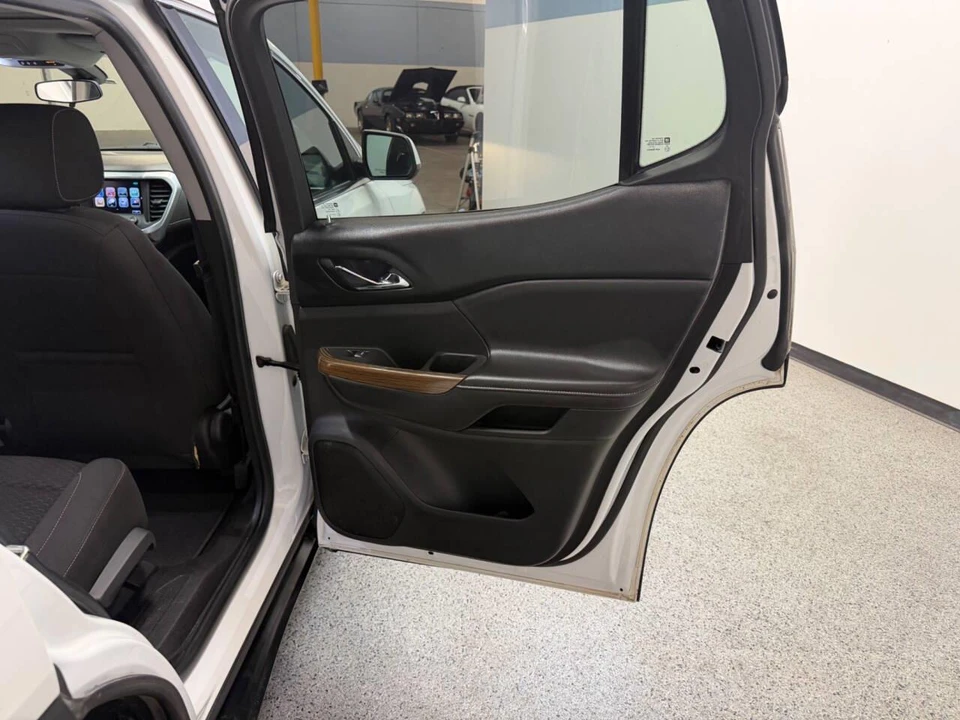 2018 GMC Acadia - Image 30 of 31