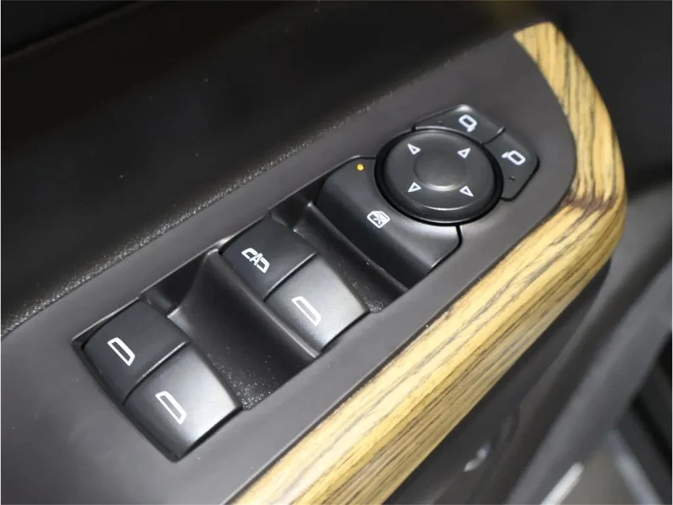 2018 GMC Acadia - Image 11 of 31
