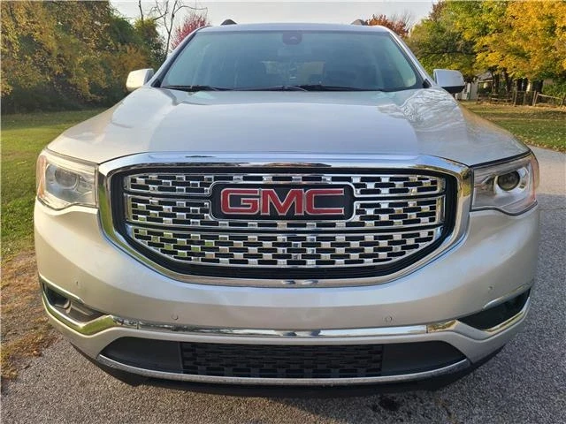 2018 GMC Acadia - Image 8 of 12