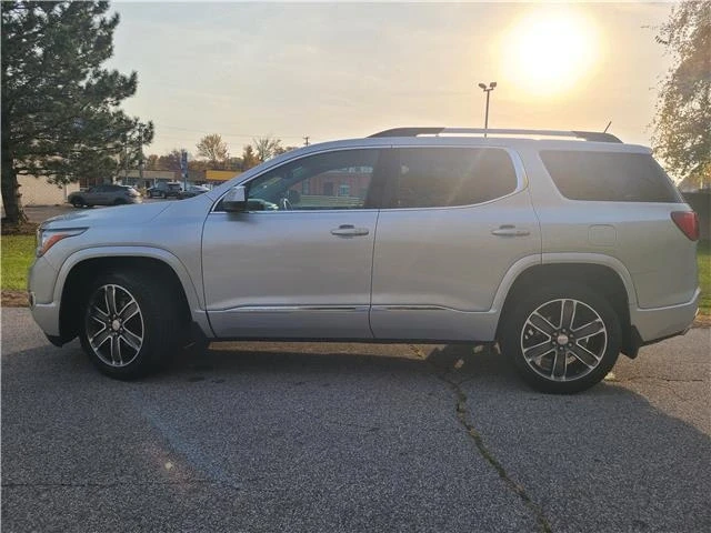 2018 GMC Acadia - Image 2 of 12