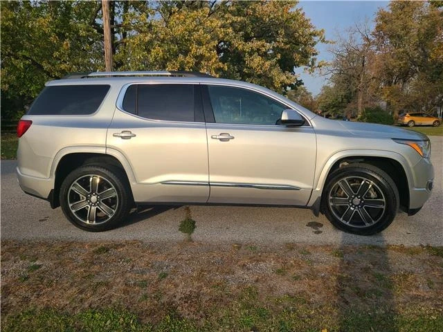 2018 GMC Acadia - Image 6 of 12
