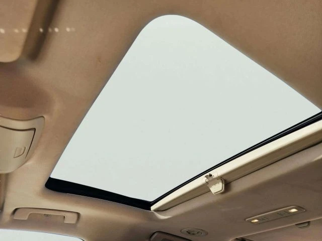 2018 GMC Acadia - Image 18 of 21