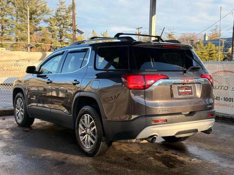 2018 GMC Acadia - Image 11 of 12