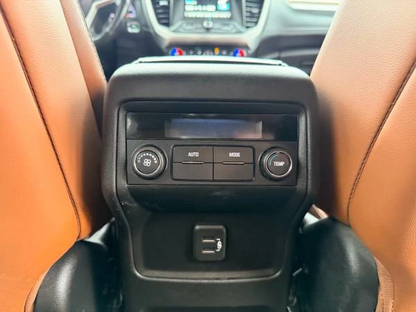 2018 GMC Acadia - Image 9 of 19