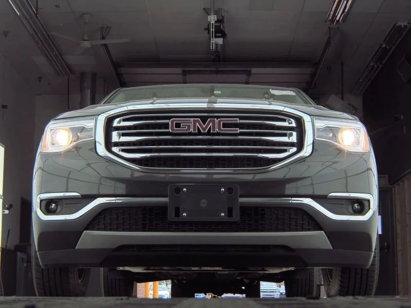 2018 GMC Acadia - Image 2 of 7