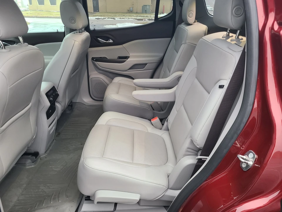 2018 GMC Acadia - Image 11 of 21
