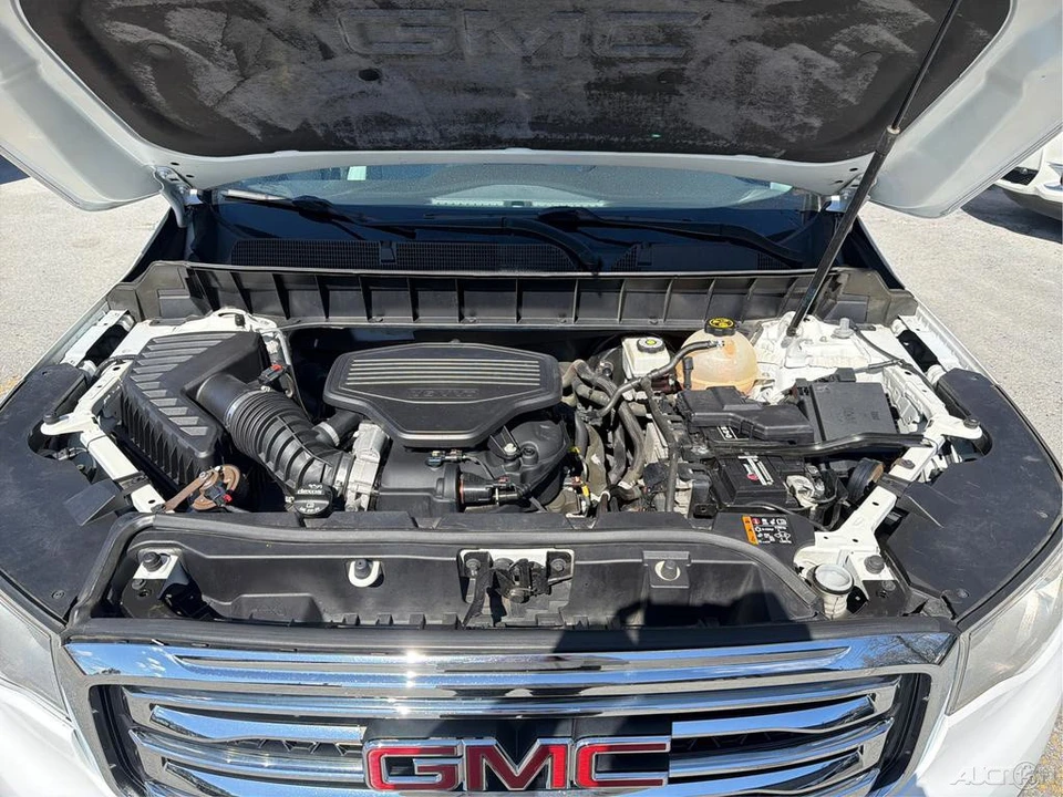 2018 GMC Acadia - Image 11 of 12