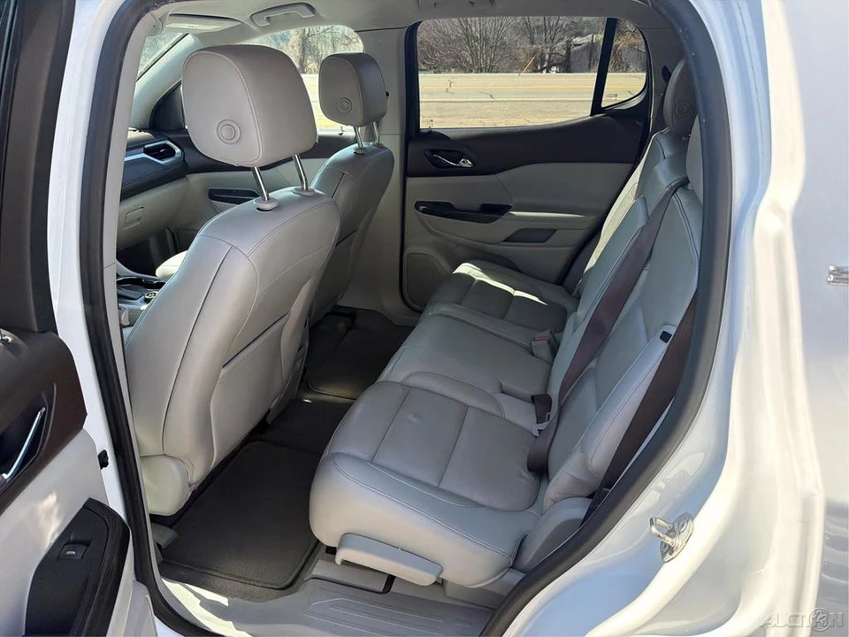 2018 GMC Acadia - Image 10 of 12