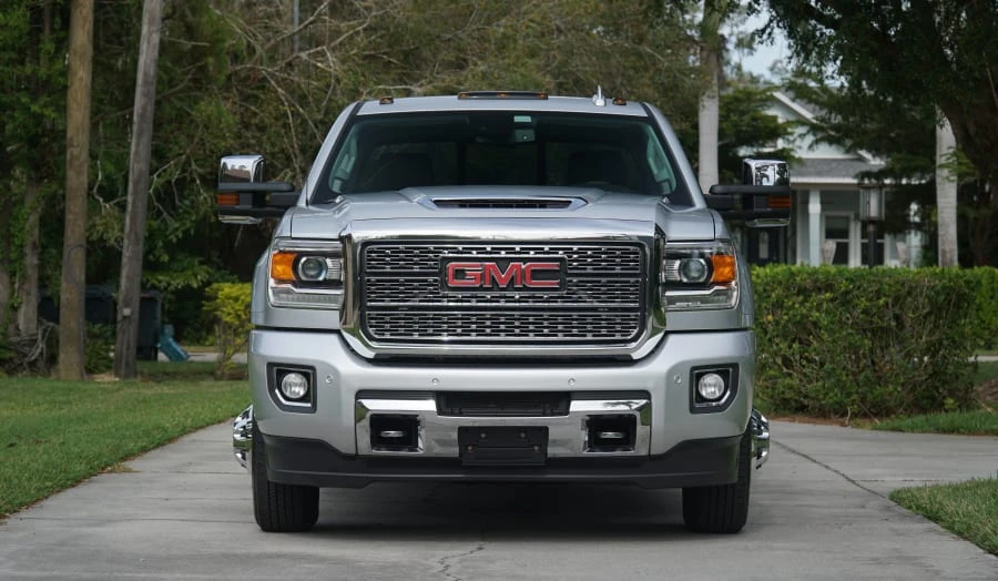 2018 GMC Sierra Heavy Duty 4th Gen - Image 4 of 27