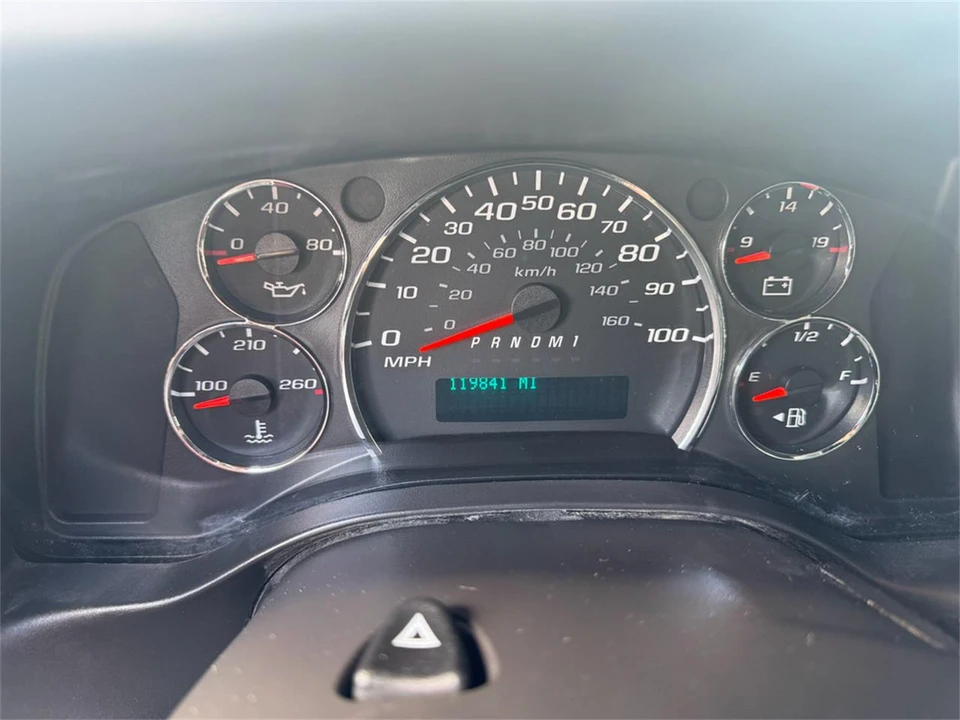 2018 GMC Savana - Image 15 of 31