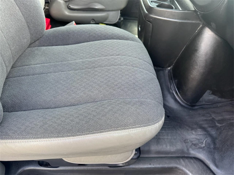 2018 GMC Savana - Image 26 of 31