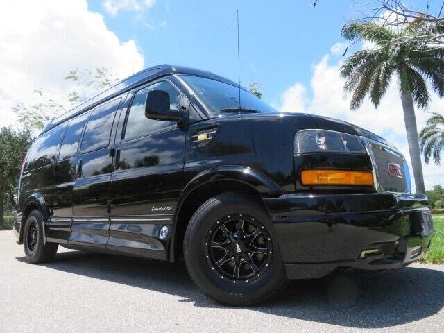 2018 GMC Savana - Image 6 of 12