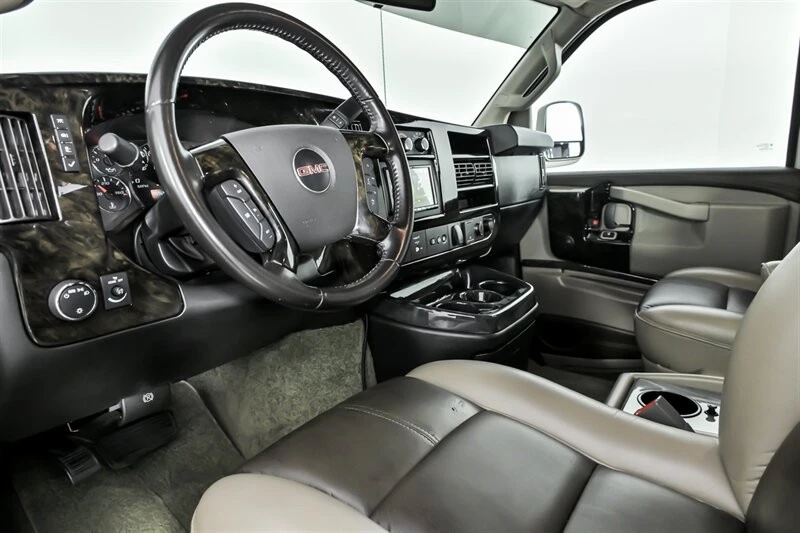 2018 GMC Savana - Image 21 of 21