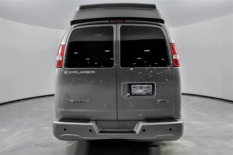 2018 GMC Savana - Image 10 of 21
