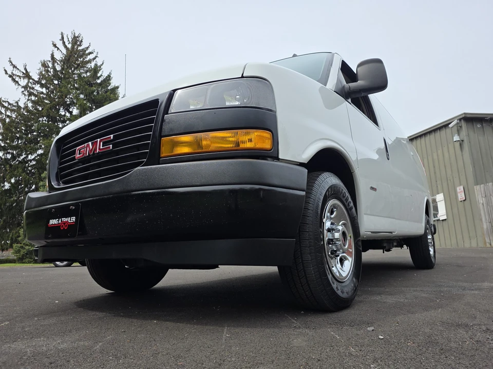 2018 GMC Savana - Image 25 of 31