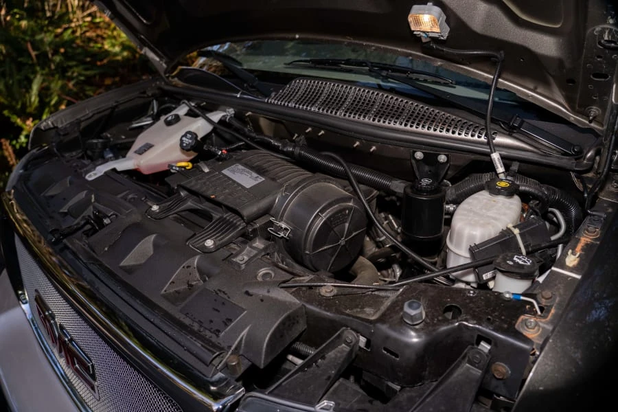 2018 GMC Savana - Image 28 of 29