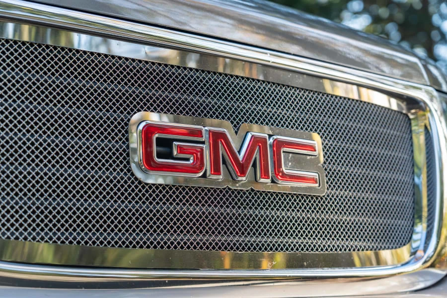 2018 GMC Savana - Image 9 of 29