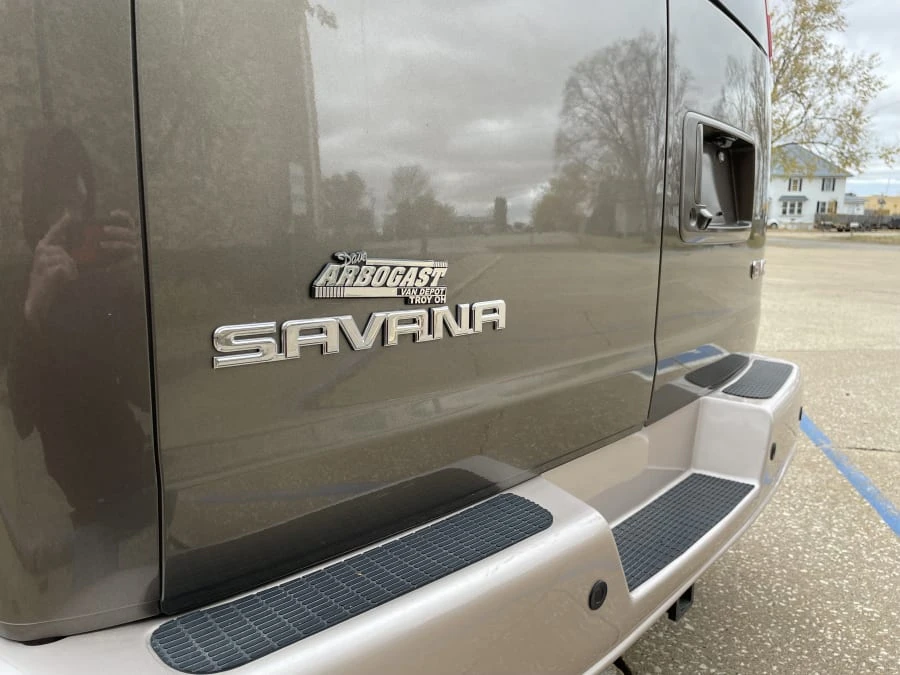 2018 GMC Savana - Image 27 of 31