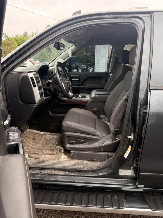2018 GMC Sierra 4th Gen - Image 9 of 15
