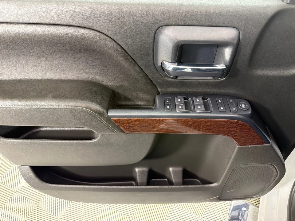 2018 GMC Sierra 4th Gen - Image 11 of 21