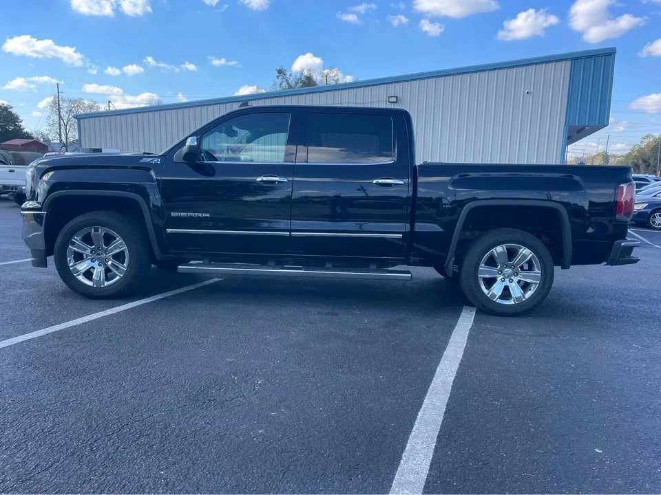 2018 GMC Sierra 4th Gen - Image 4 of 11