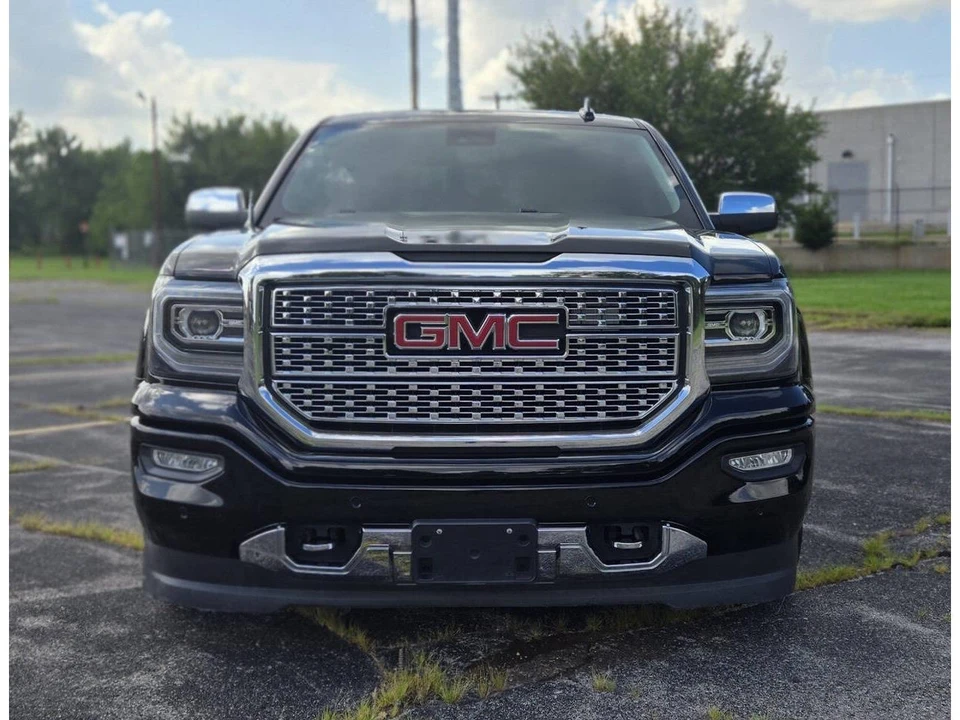 2018 GMC Sierra 4th Gen - Image 4 of 31