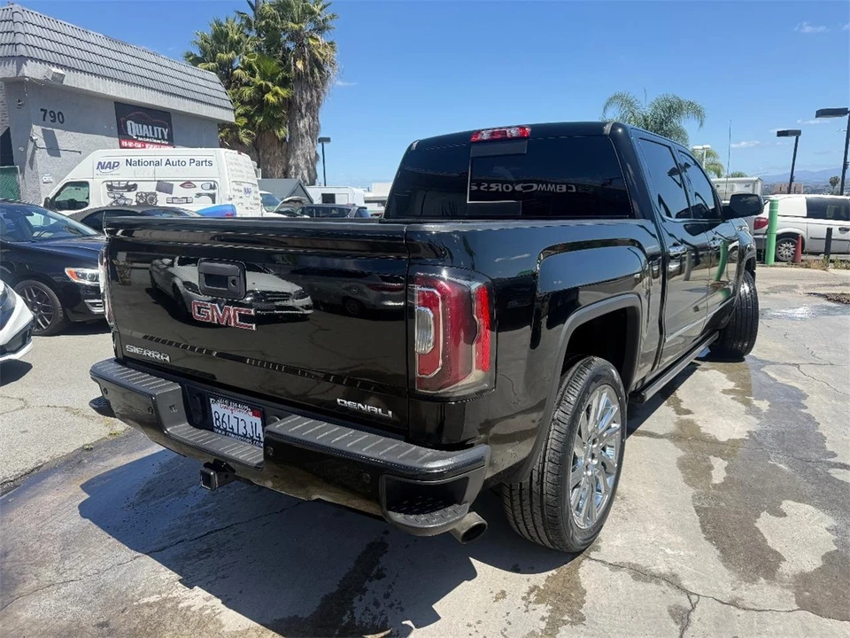 2018 GMC Sierra 4th Gen - Image 9 of 30
