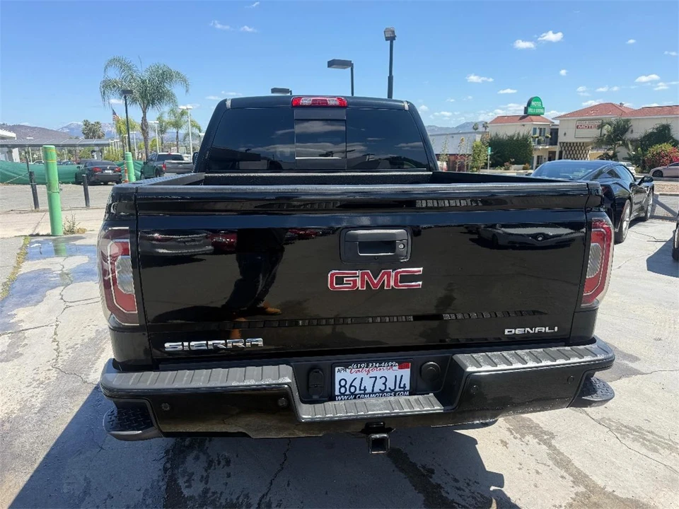 2018 GMC Sierra 4th Gen - Image 10 of 30