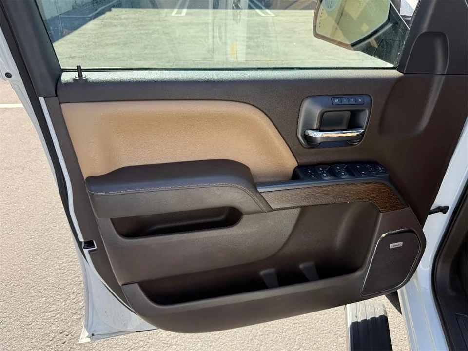2018 GMC Sierra 4th Gen - Image 11 of 29