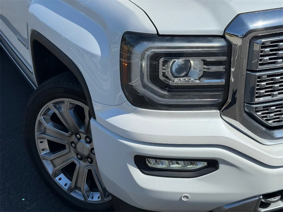 2018 GMC Sierra 4th Gen - Image 3 of 29