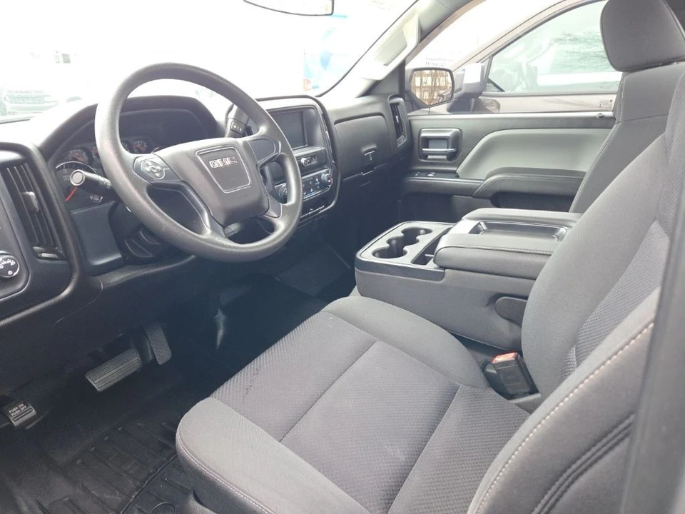 2018 GMC Sierra 4th Gen - Image 3 of 4