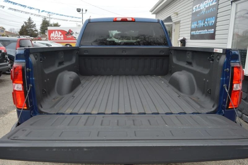 2018 GMC Sierra 3rd Gen - Image 9 of 12