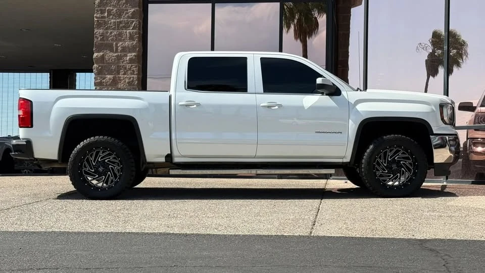 2018 GMC Sierra 4th Gen - Image 15 of 20