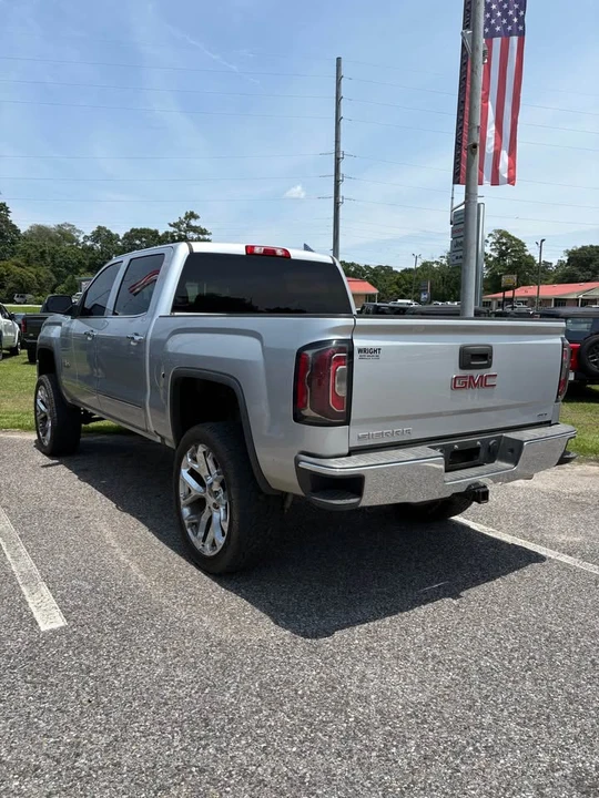 2018 GMC Sierra 4th Gen - Image 4 of 12