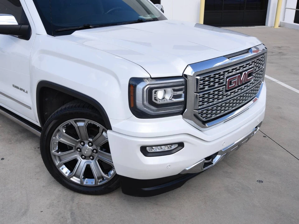 2018 GMC Sierra 3rd Gen - Image 2 of 12