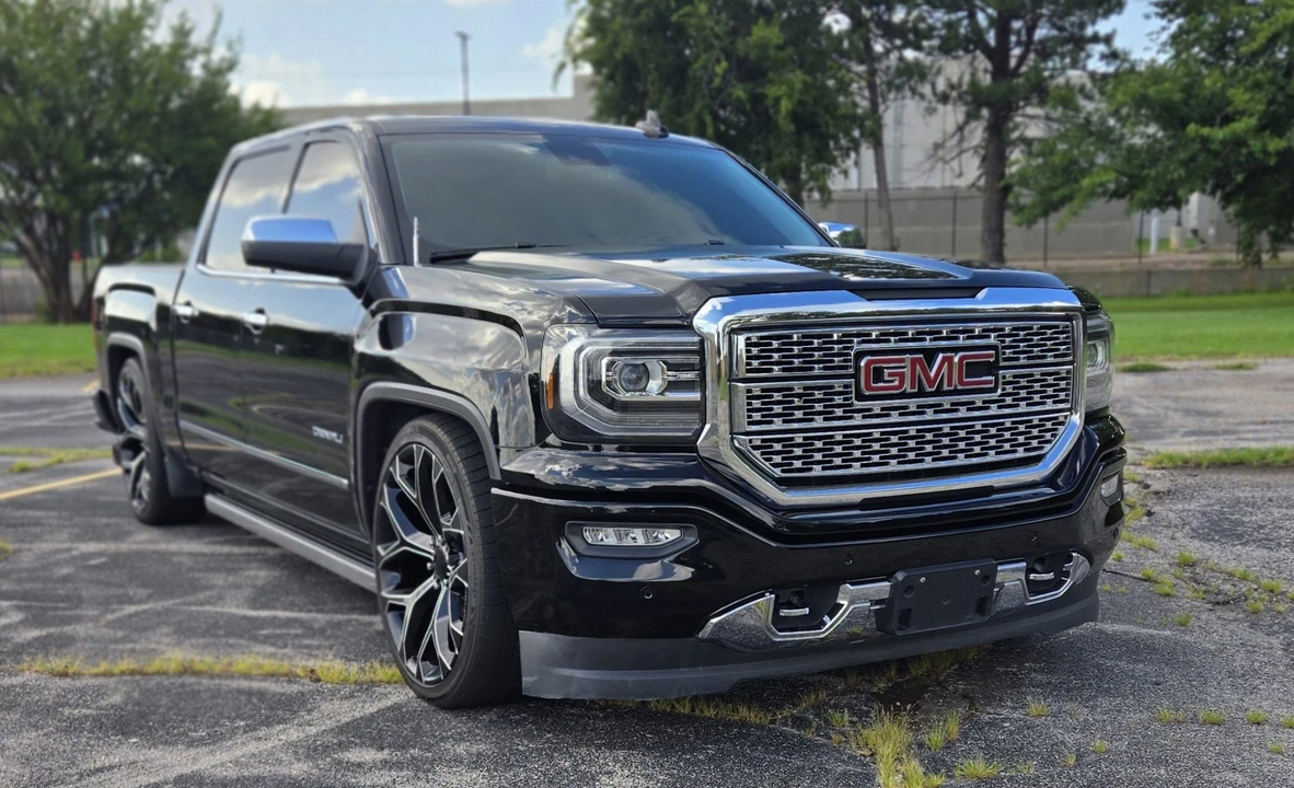 2018 GMC Sierra 4th Gen - Image 9 of 31