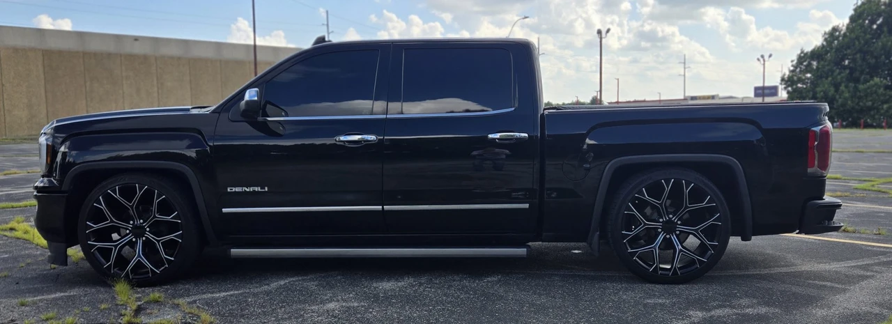 2018 GMC Sierra 4th Gen - Image 3 of 31