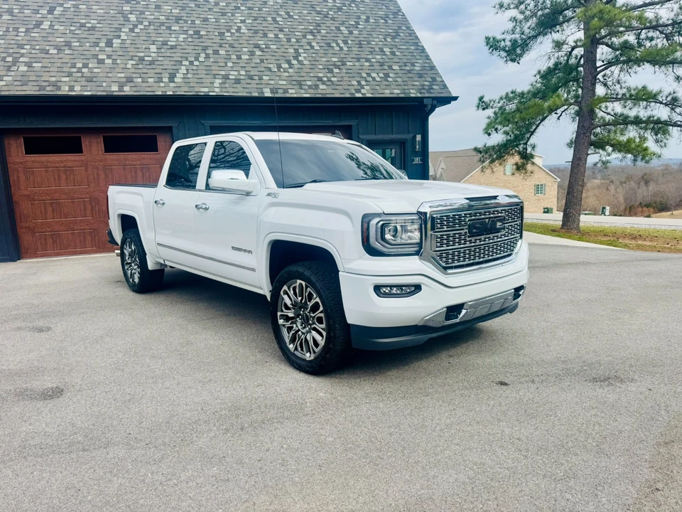 2018 GMC Sierra 4th Gen - Image 5 of 20