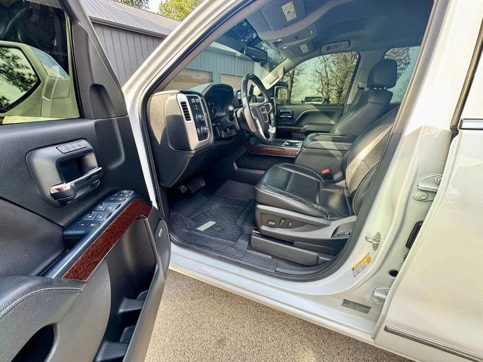 2018 GMC Sierra 4th Gen - Image 10 of 20